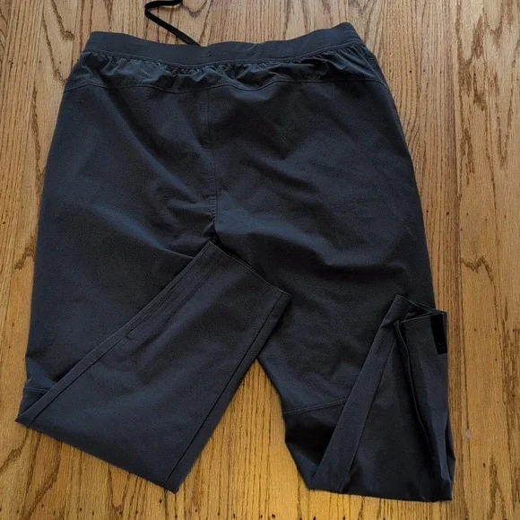 Ten Thousand Interval Pants - Picture 4 of 5
